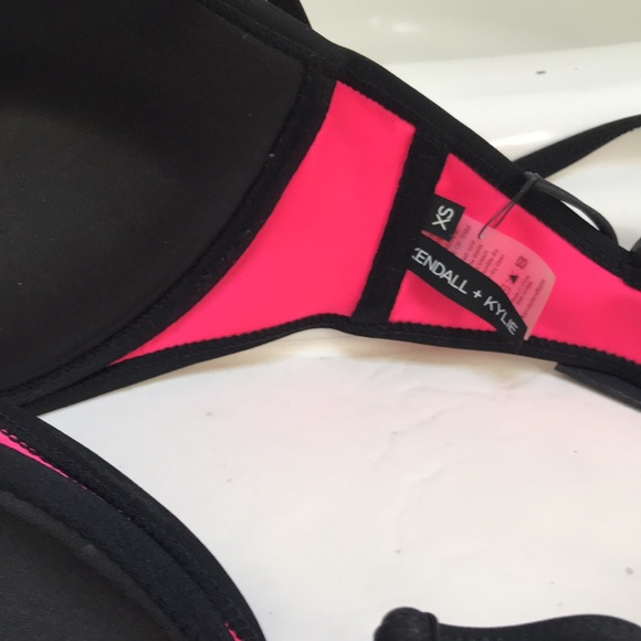 KENDALL + KYLIE Top size XS - Picture 5 of 5